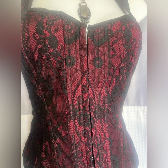 Lip Service Black and Red Lace Corset Tank Hook and Eye closure Lace Up Back - Picture 3 of 9